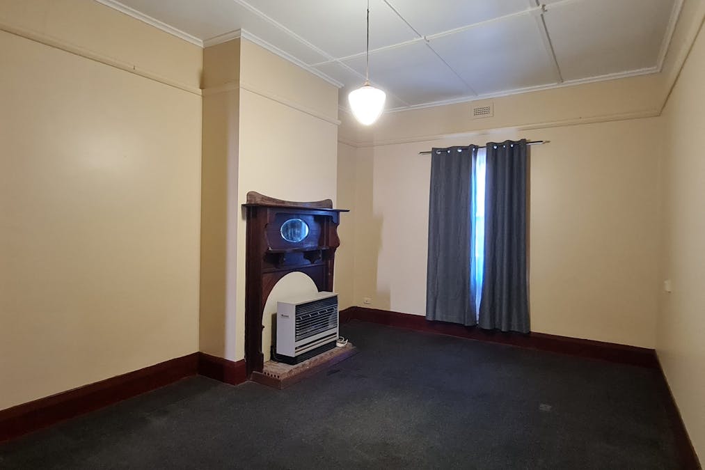 6 Pick Avenue, Mount Gambier, SA, 5290 - Image 2