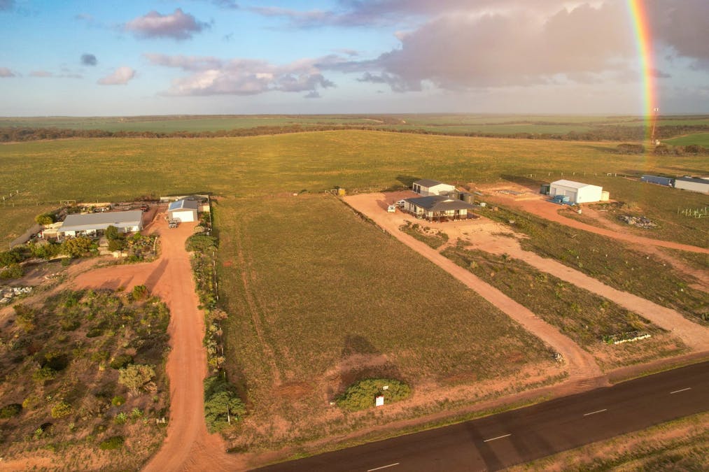 133 Bosanquet Boulevard, Ceduna Waters, SA, 5690 - Image 3