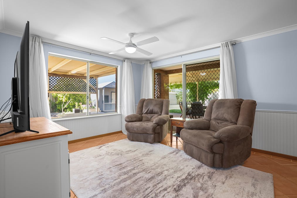 6 Skiff Court, Waikiki, WA, 6169 - Image 10