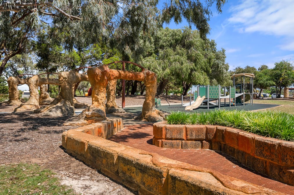 6 Skiff Court, Waikiki, WA, 6169 - Image 33