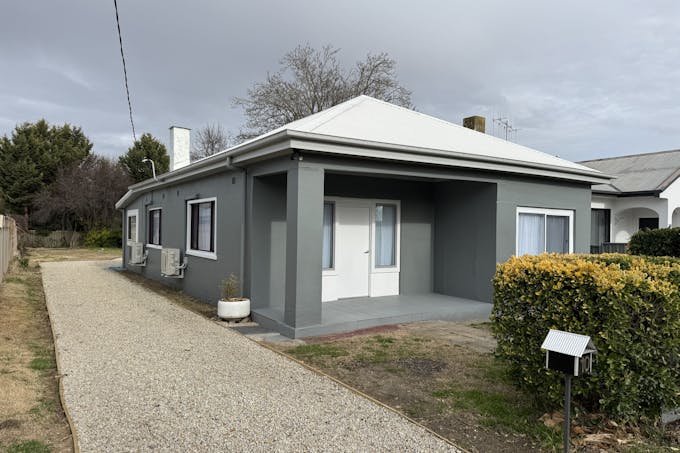 10 Kefford Street, Bathurst, NSW, 2795 - Image 1