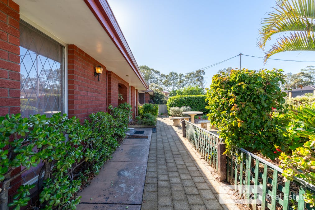 51 Adamson Road, Parmelia, WA, 6167 - Image 19