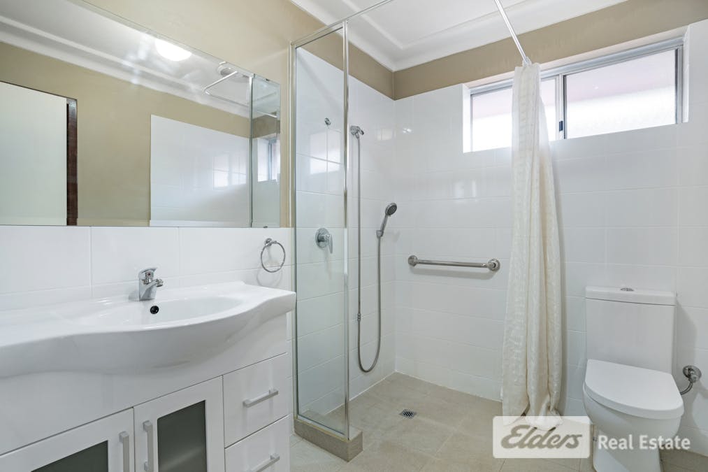 51 Adamson Road, Parmelia, WA, 6167 - Image 16