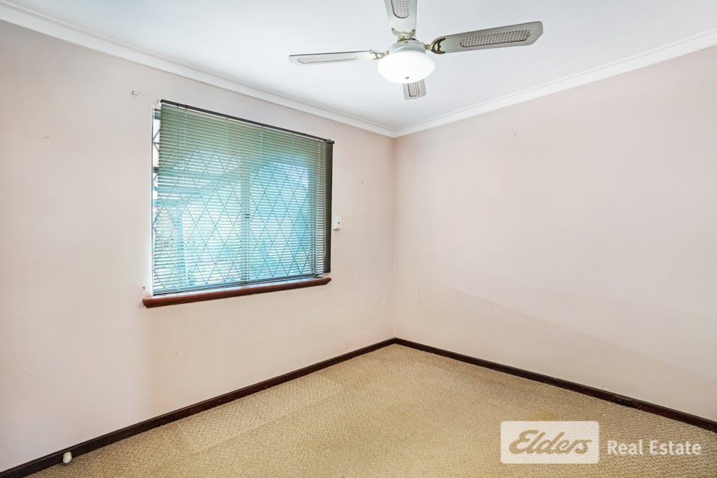 51 Adamson Road, Parmelia, WA, 6167 - Image 12