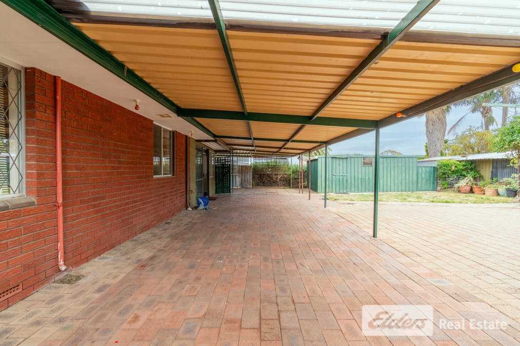 51 Adamson Road, Parmelia, WA, 6167 - Image 24