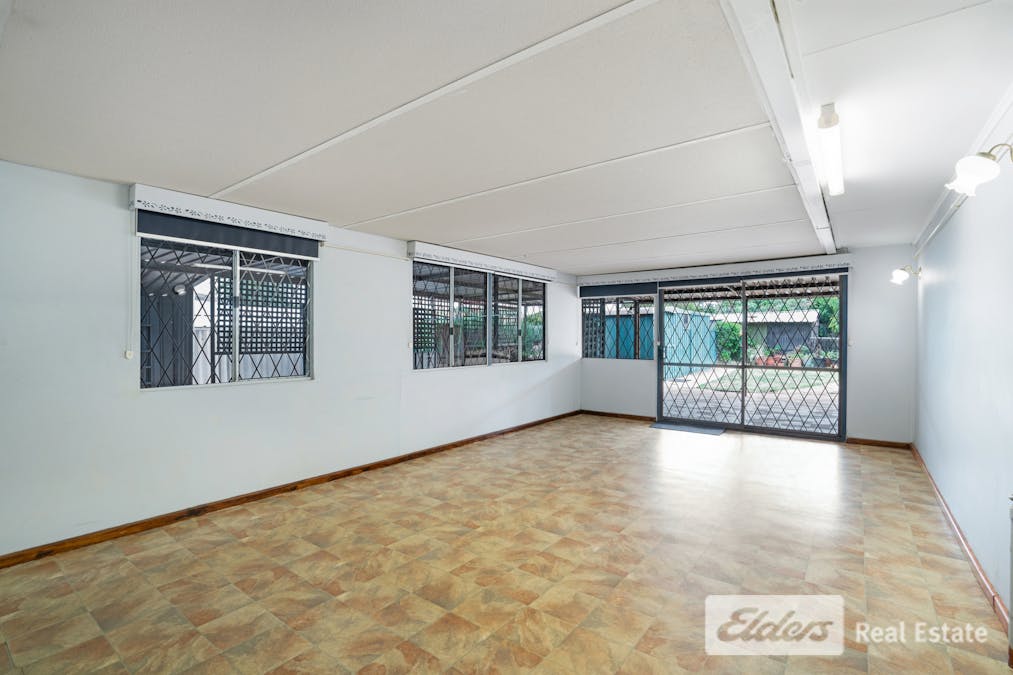 51 Adamson Road, Parmelia, WA, 6167 - Image 9