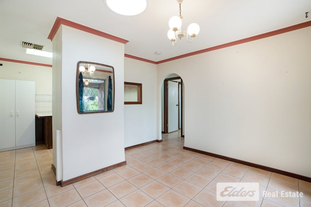 51 Adamson Road, Parmelia, WA, 6167 - Image 4