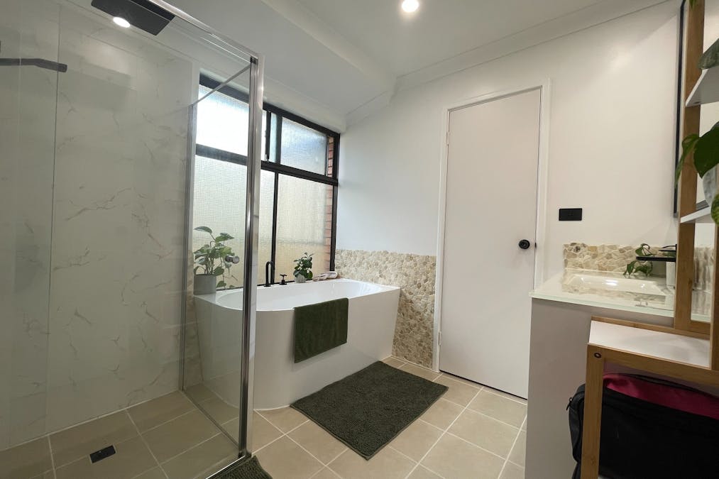 7 Duignan Place, Australind, WA, 6233 - Image 13