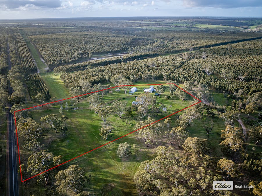 3996 Casterton-Apsley Road, Dergholm, VIC, 3312 - Image 3
