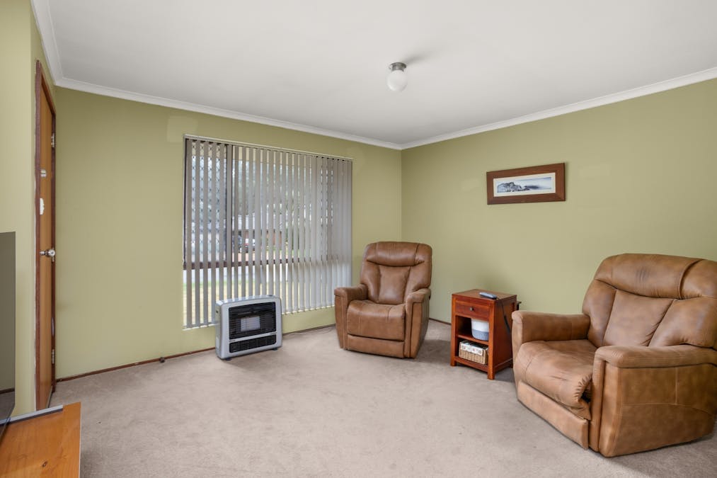 15 Nyabing Way, Withers, WA, 6230 - Image 8