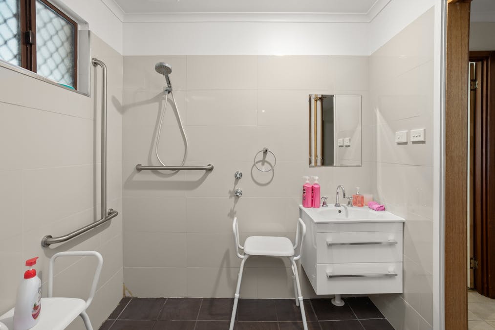 15 Nyabing Way, Withers, WA, 6230 - Image 14