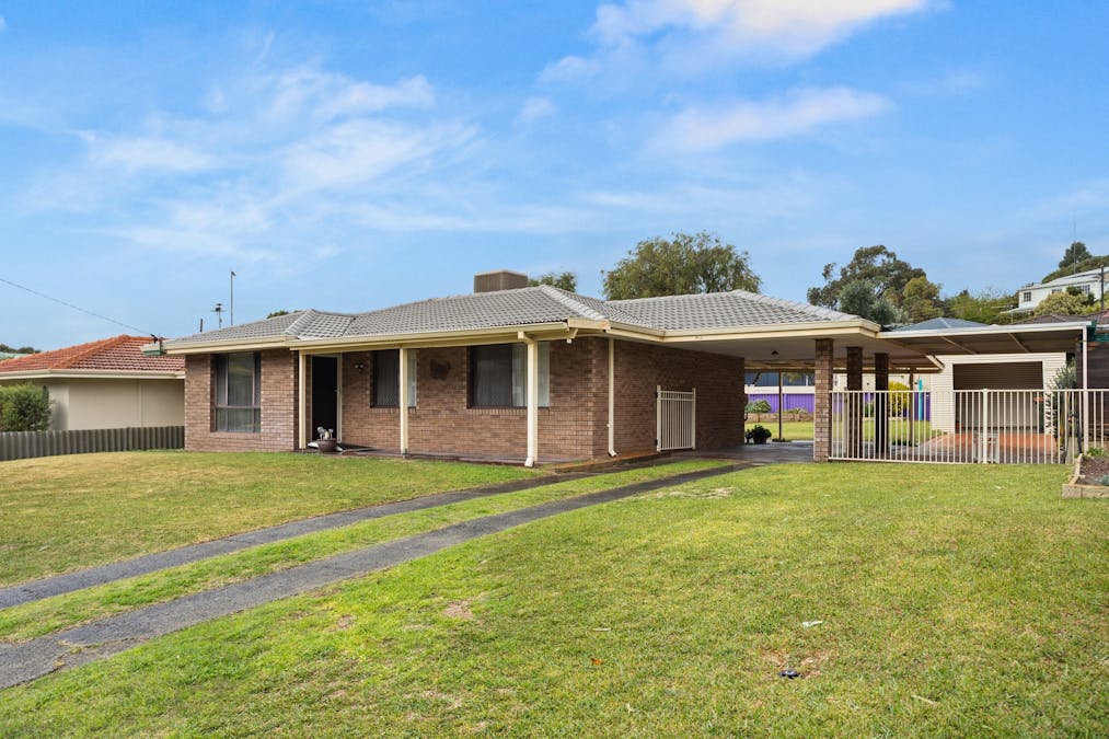 15 Nyabing Way, Withers, WA, 6230 - Image 23