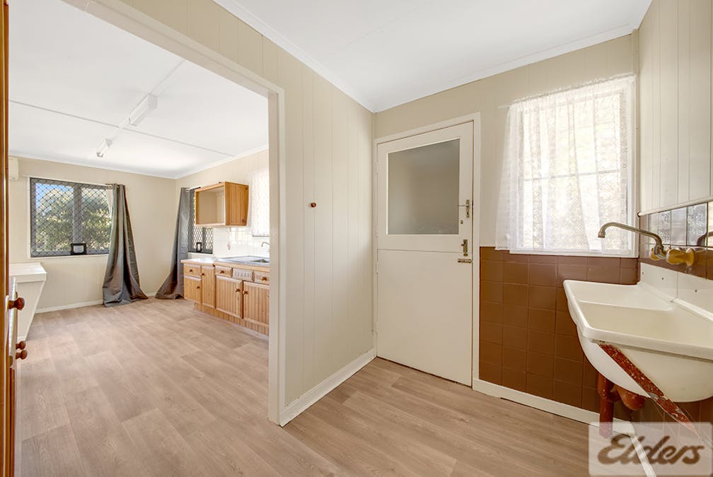 22 Bell Street, Barney Point, QLD, 4680 - Image 11
