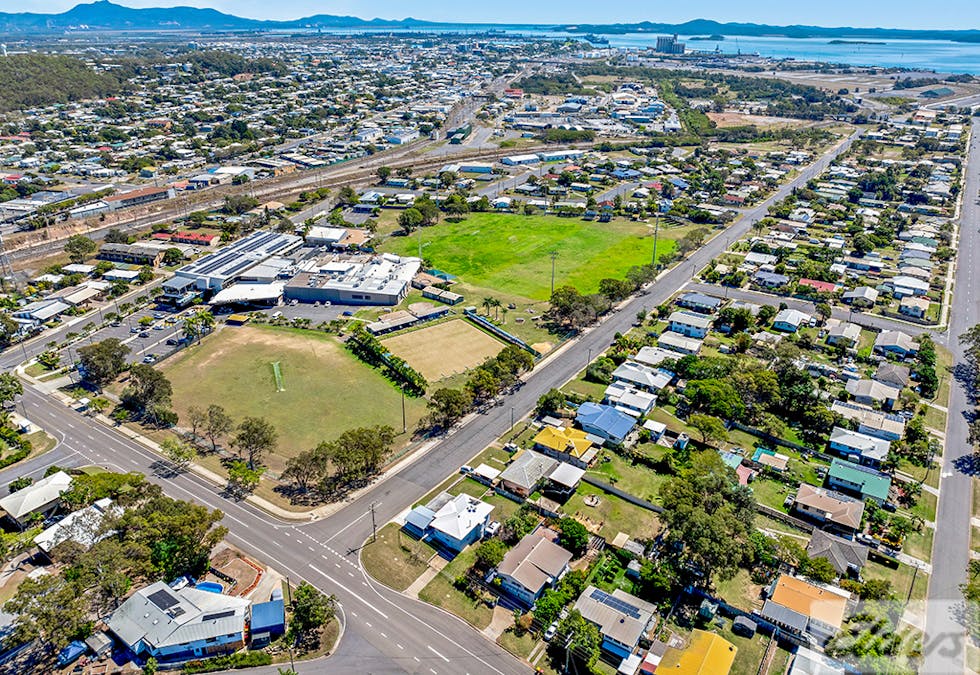 22 Bell Street, Barney Point, QLD, 4680 - Image 18