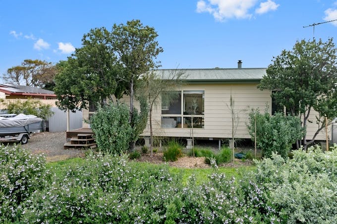 15  Investigator Avenue, Kingscote, SA, 5223 - Image 1