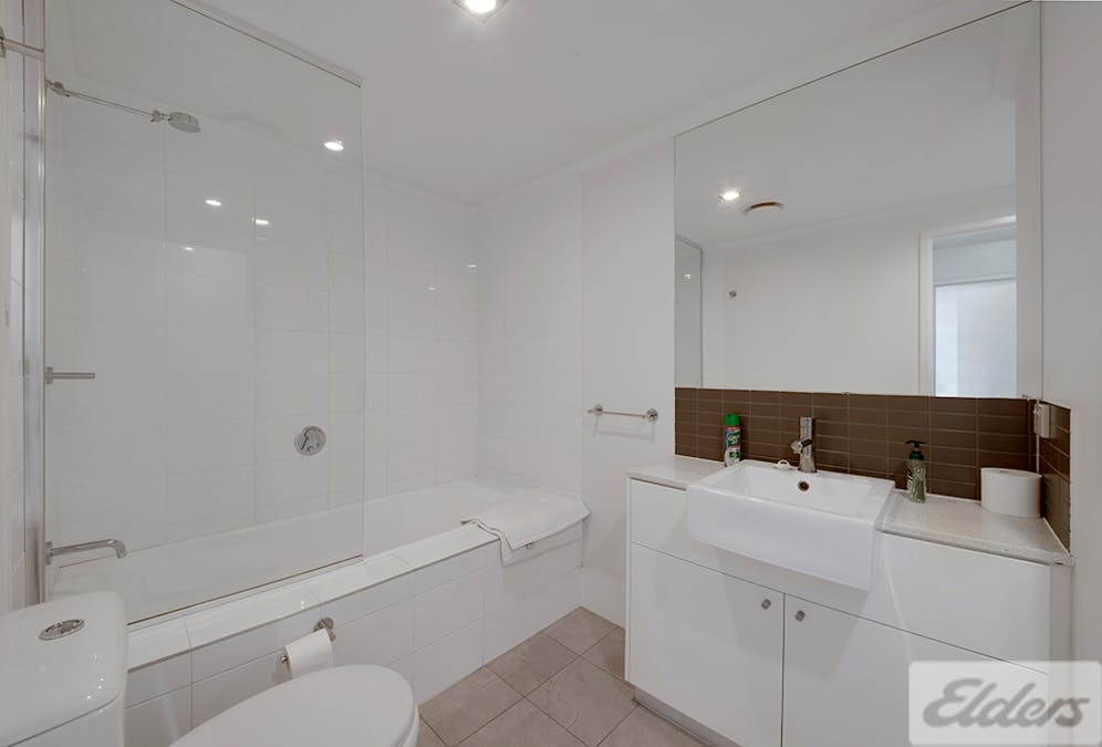 65/19 Roseberry Street, Gladstone Central, QLD, 4680 - Image 12