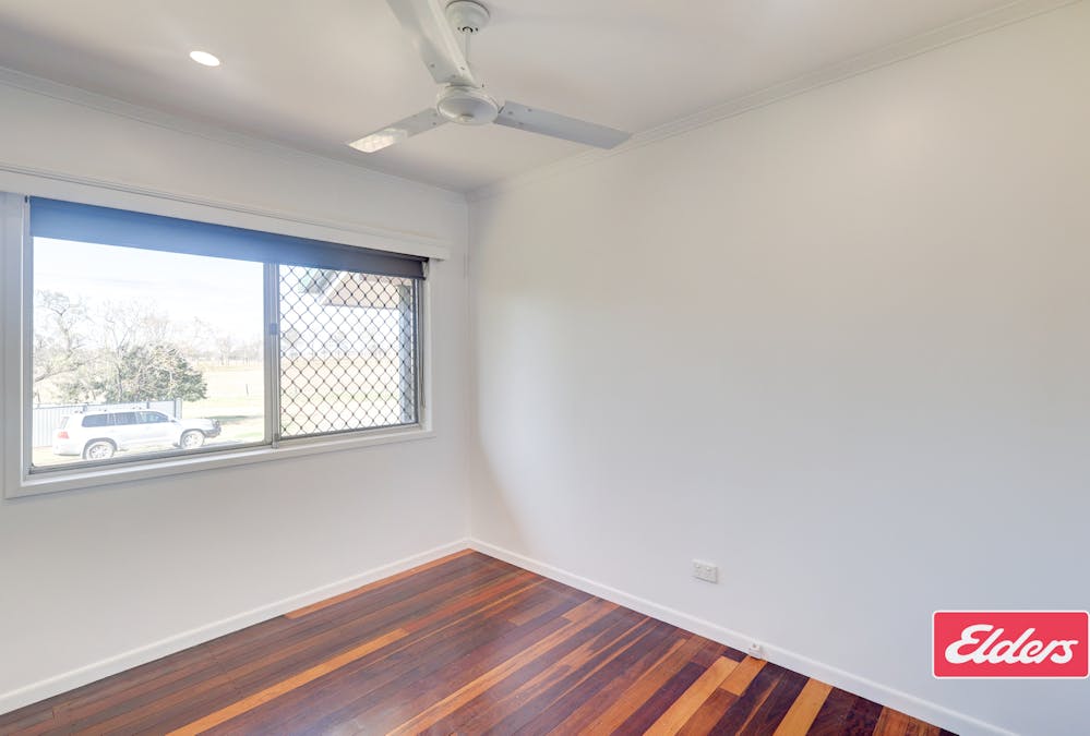 23 Hall Street, Peak Crossing, QLD, 4306 - Image 8