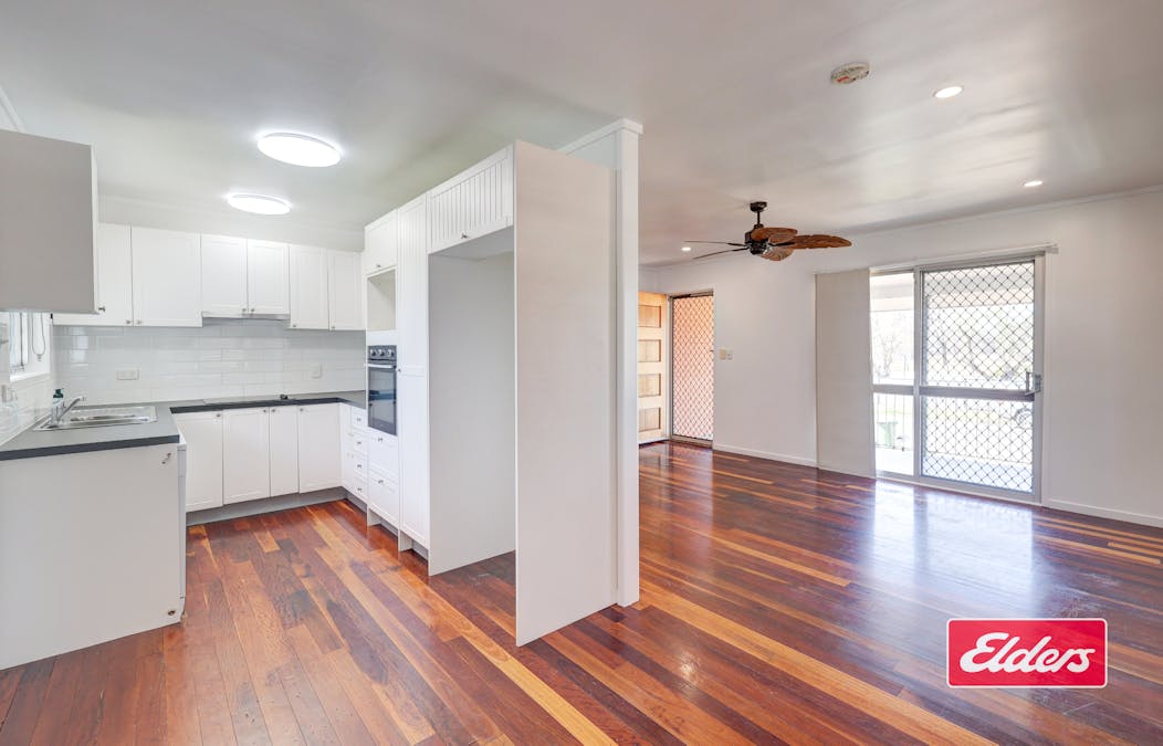 23 Hall Street, Peak Crossing, QLD, 4306 - Image 5