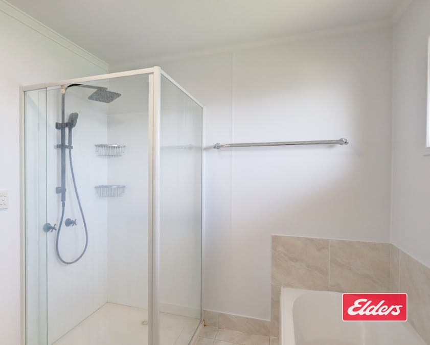 23 Hall Street, Peak Crossing, QLD, 4306 - Image 15