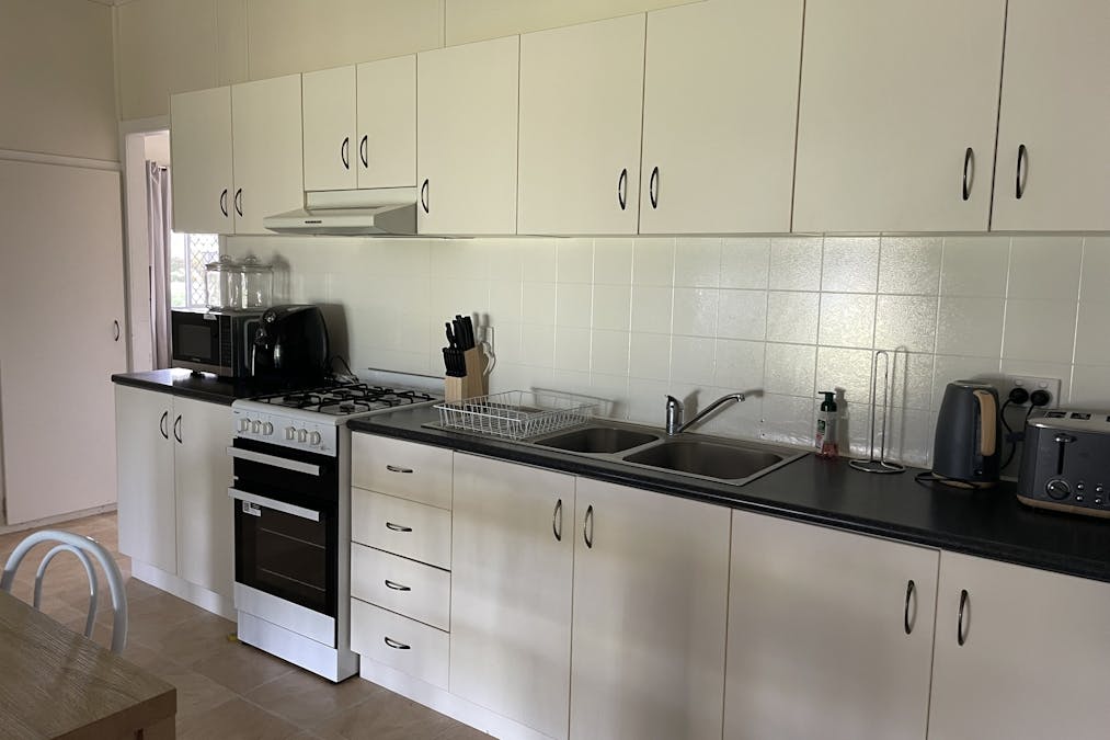 11 Nicholson Street, Dalby, QLD, 4405 - Image 3