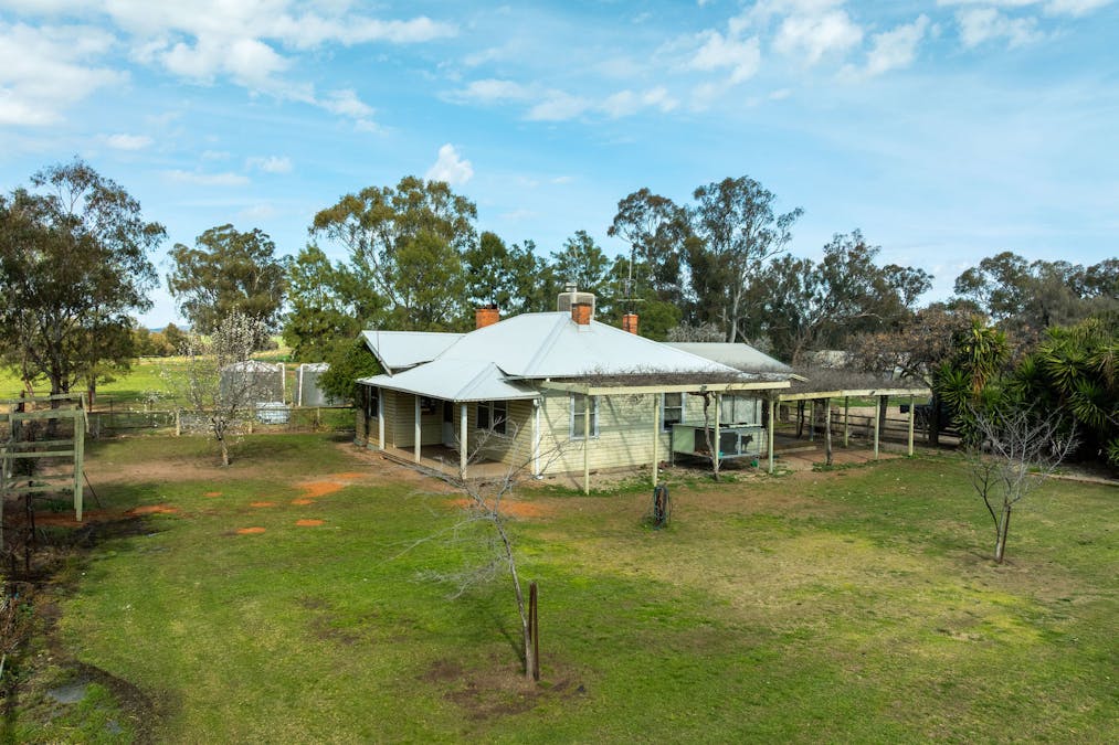 90 Kilnyana Road, Savernake, NSW, 2646 - Image 5