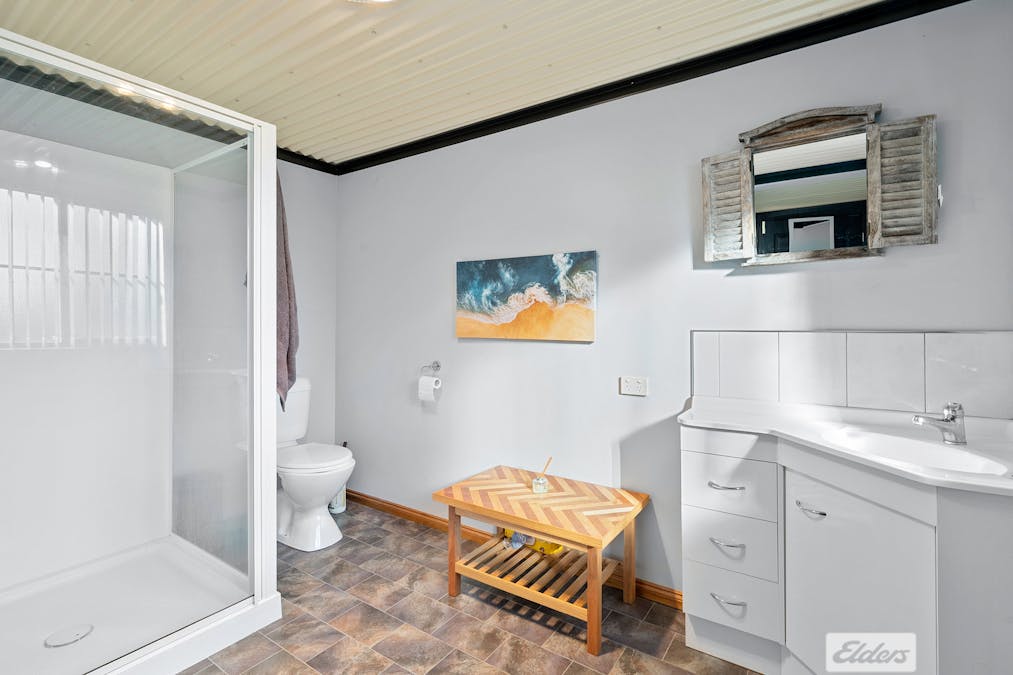 7a Irbys Circus, Sisters Beach, TAS, 7321 - Image 13