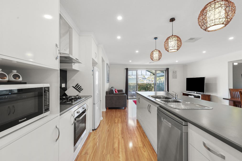 36 Hope Street, Encounter Bay, SA, 5211 - Image 9