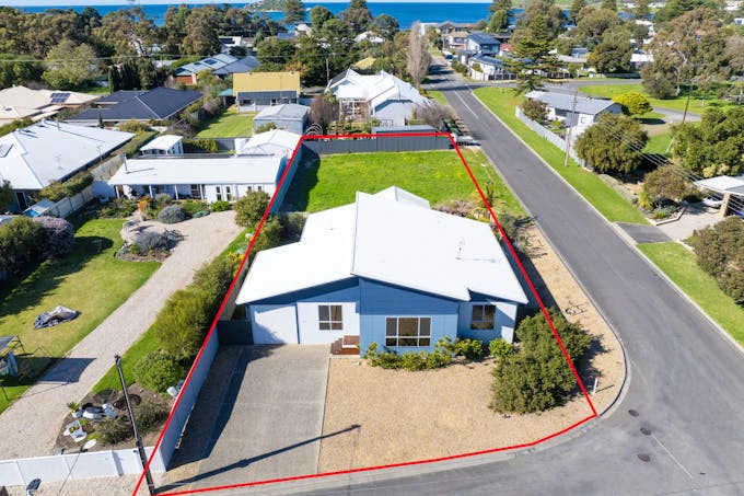 36 Hope Street, Encounter Bay, SA, 5211 - Image 1