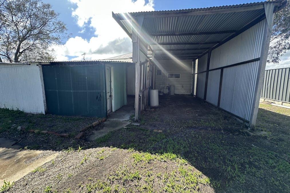 70 Piesse Street, Katanning, WA, 6317 - Image 23