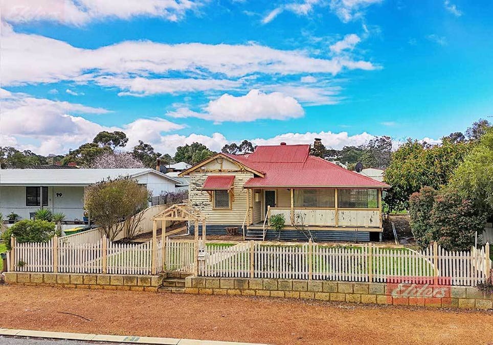 21 Hale Street, Narrogin, WA, 6312 - Image 2