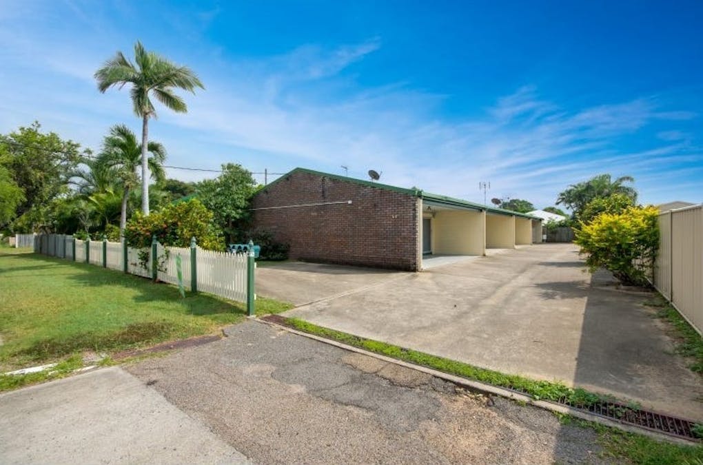 2/69 Dearness Street, Garbutt, QLD, 4814 - Image 1
