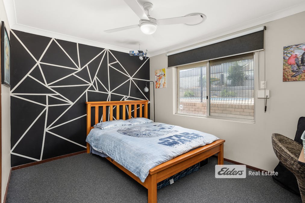 15 Sellenger Way, Australind, WA, 6233 - Image 11