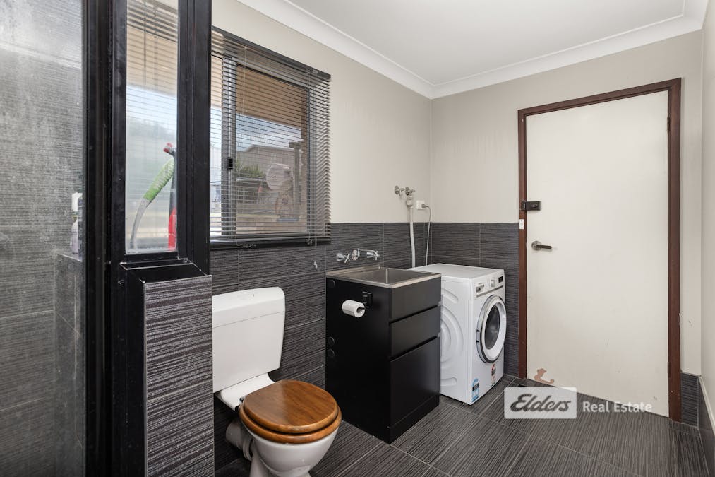 15 Sellenger Way, Australind, WA, 6233 - Image 12