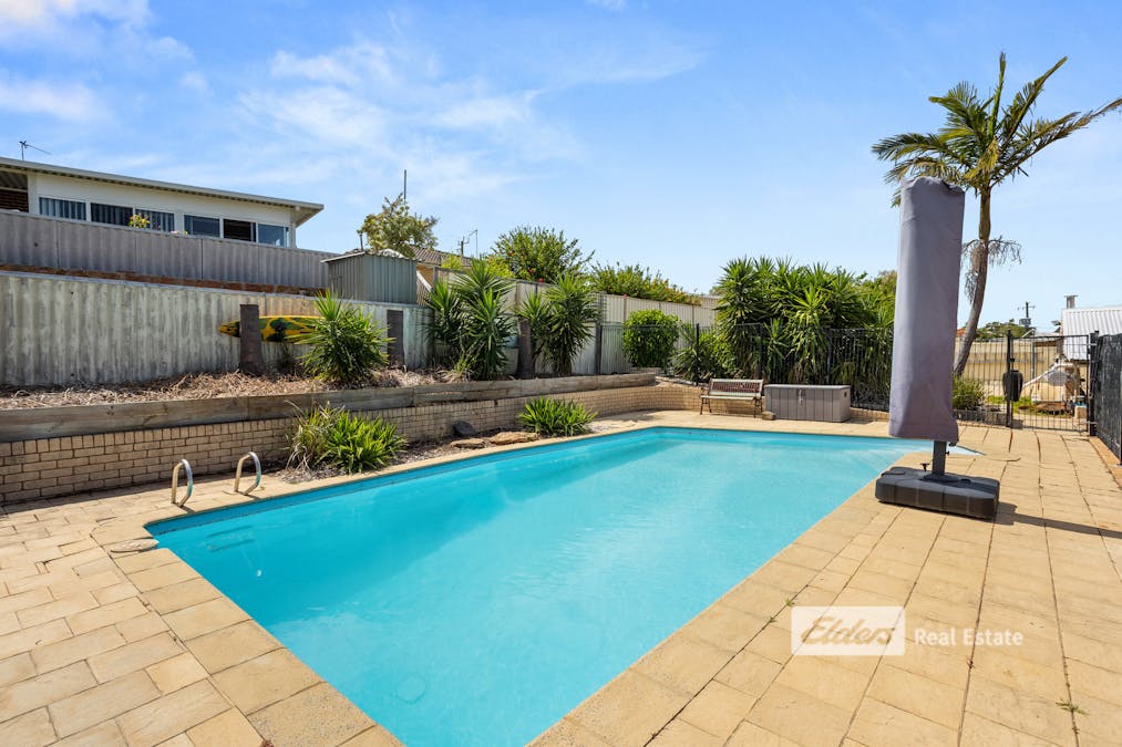 15 Sellenger Way, Australind, WA, 6233 - Image 17
