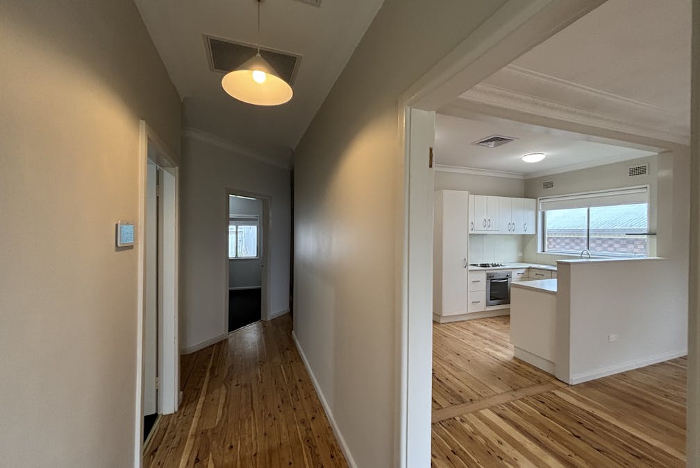 13 Park Street, Dubbo, NSW, 2830 - Image 2