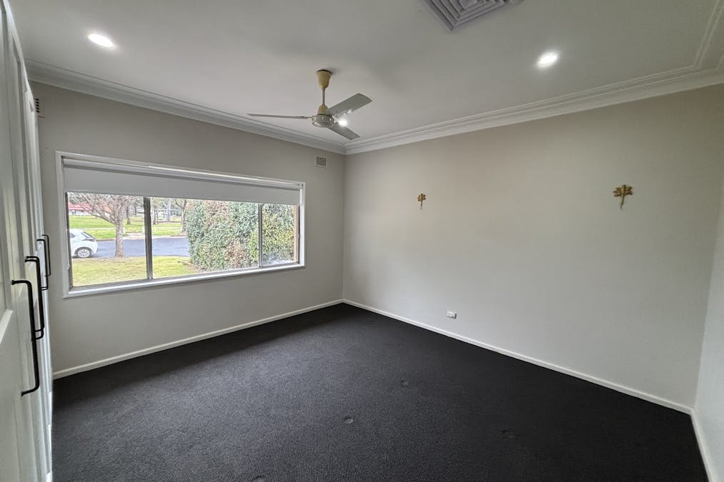 13 Park Street, Dubbo, NSW, 2830 - Image 9