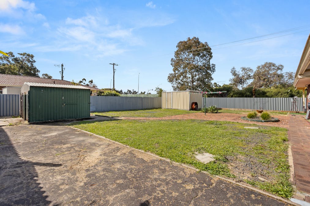16 Drysdale Place, East Bunbury, WA, 6230 - Image 21