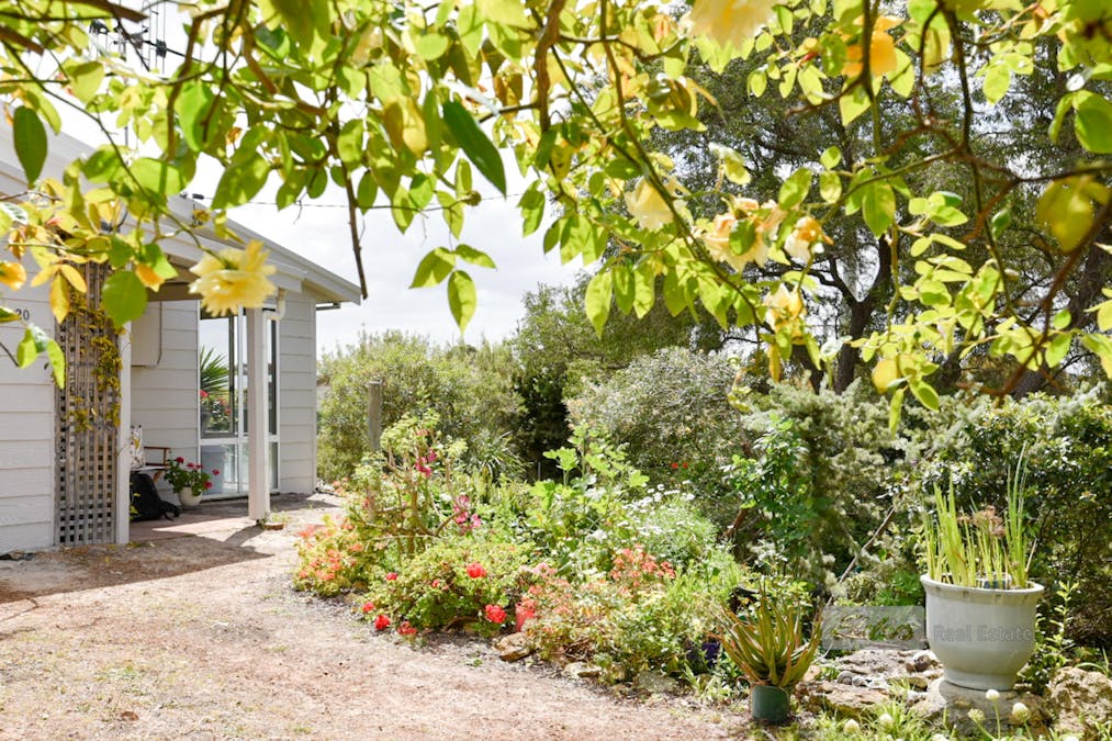 20 Emma Street, Bremer Bay, WA, 6338 - Image 33