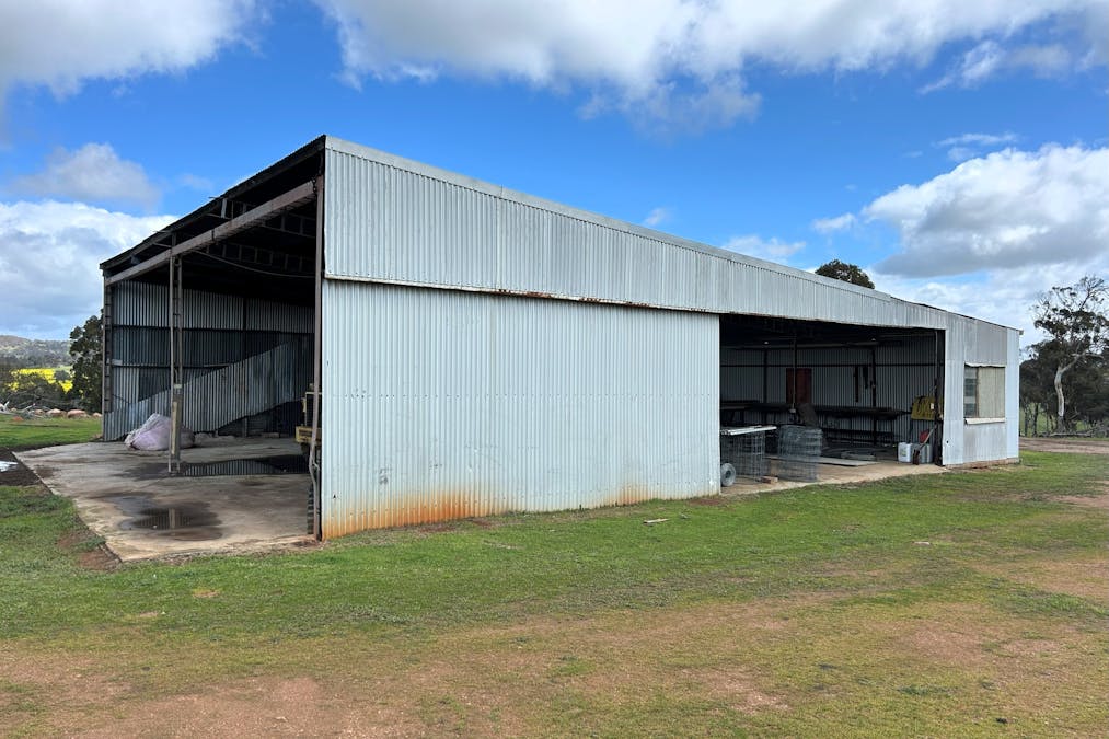 Moramockining Road, Wandering, WA, 6308 - Image 9