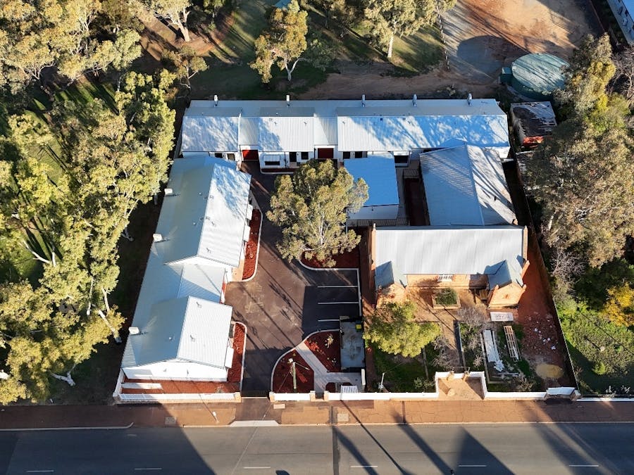 2/25 South Street, York, WA, 6302 - Image 4