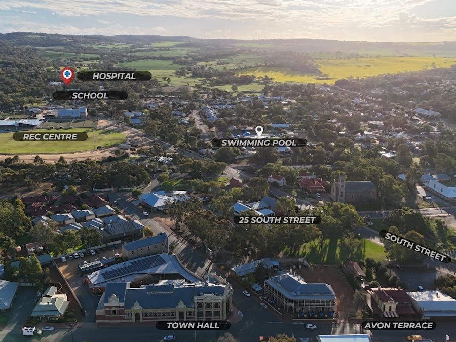 2/25 South Street, York, WA, 6302 - Image 2