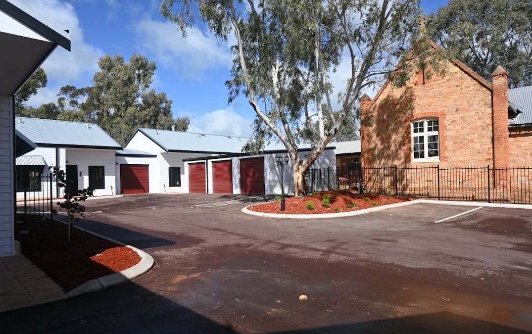 2/25 South Street, York, WA, 6302 - Image 14