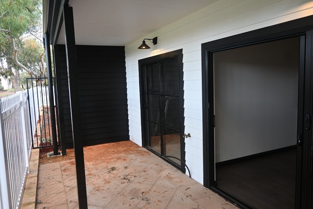 6/25 South Street, York, WA, 6302 - Image 9