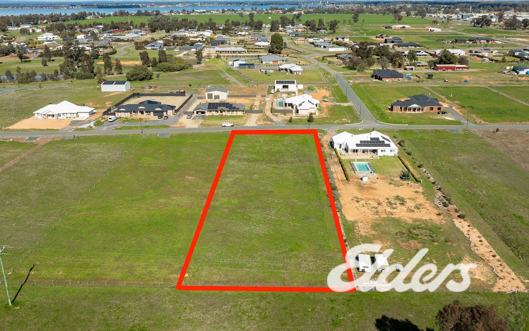 17 Adam Close, Mulwala, NSW, 2647 - Image 1