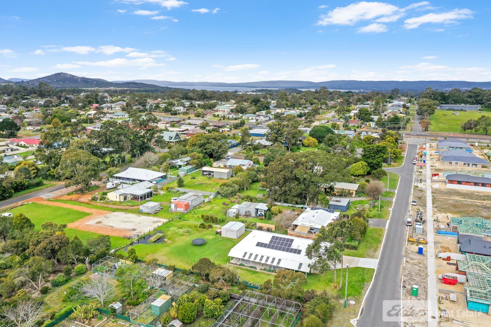 28 Clydesdale Road, Mckail, WA, 6330 - Image 27