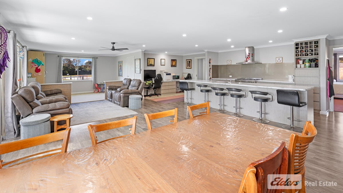 28 Clydesdale Road, Mckail, WA, 6330 - Image 8