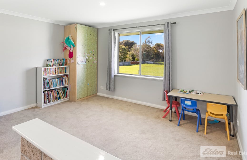 28 Clydesdale Road, Mckail, WA, 6330 - Image 11