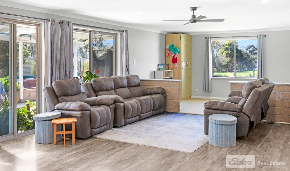 28 Clydesdale Road, Mckail, WA, 6330 - Image 10