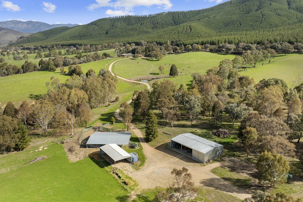 829 Carrolls Road & 164 Brownes Lane, Rosewhite, VIC, 3737 - Image 33