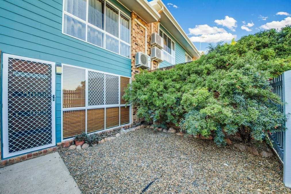 4/10 Chapman Drive, Clinton, QLD, 4680 - Image 5